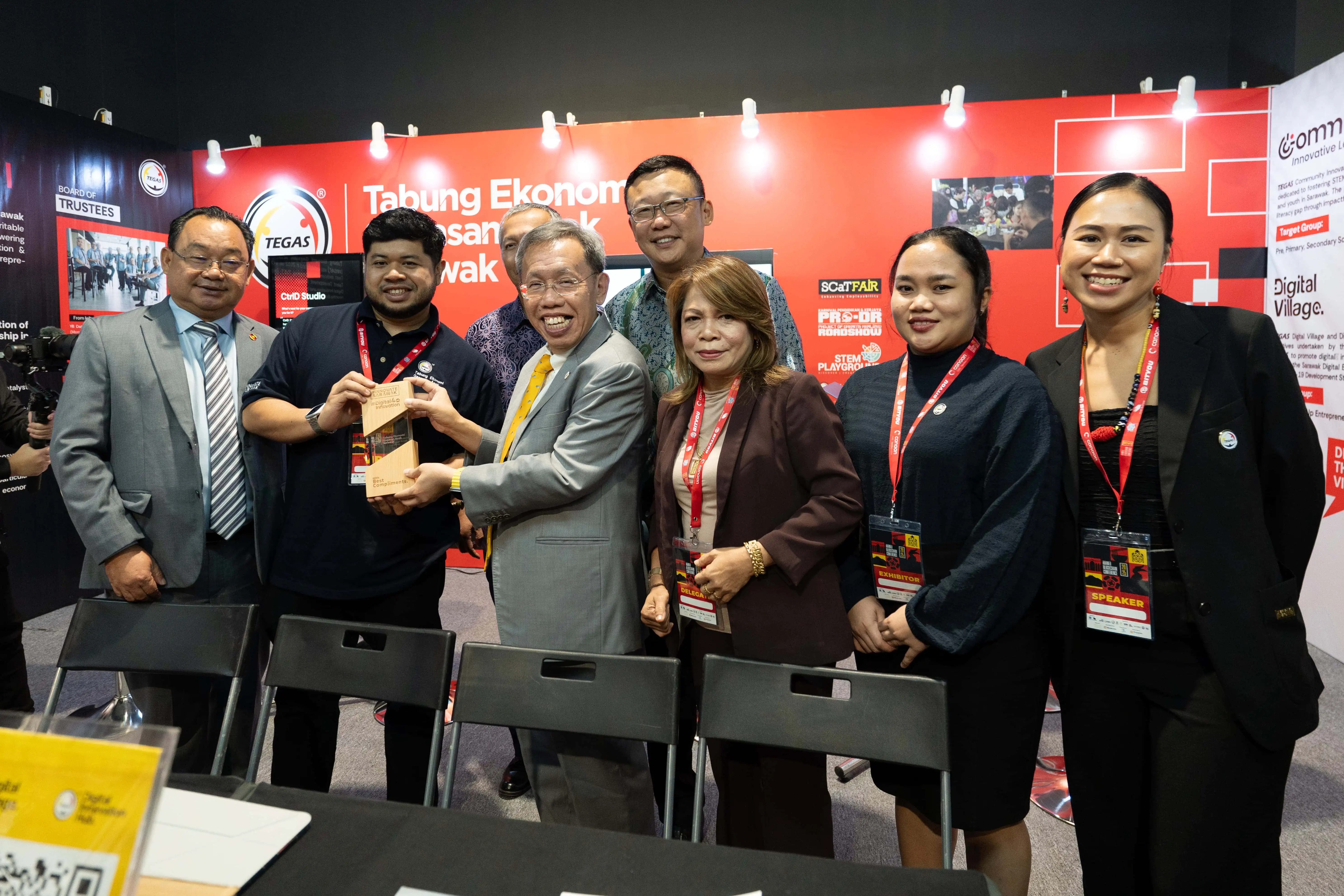 Speaker presenting at Borneo Blockchain Conference 2025